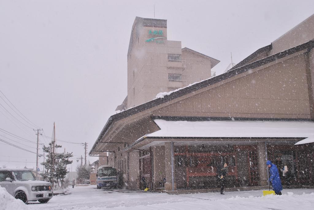 Hotel Taikanso Senaminoyu à Niigata Extérieur photo